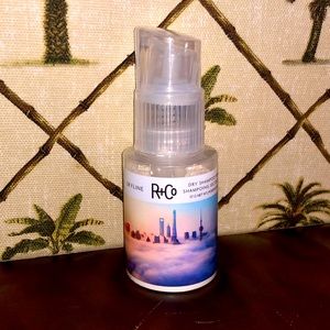 🪄 R+Co Skyline Dry Shampoo Powder 1.0 Oz 🪄